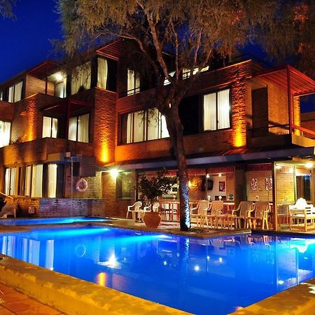Hotel Costa Azul Cassaffousth Buitenkant foto