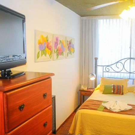 Hotel Costa Azul Cassaffousth Buitenkant foto