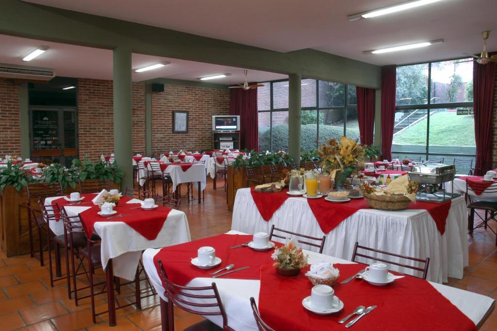 Hotel Costa Azul Cassaffousth Buitenkant foto