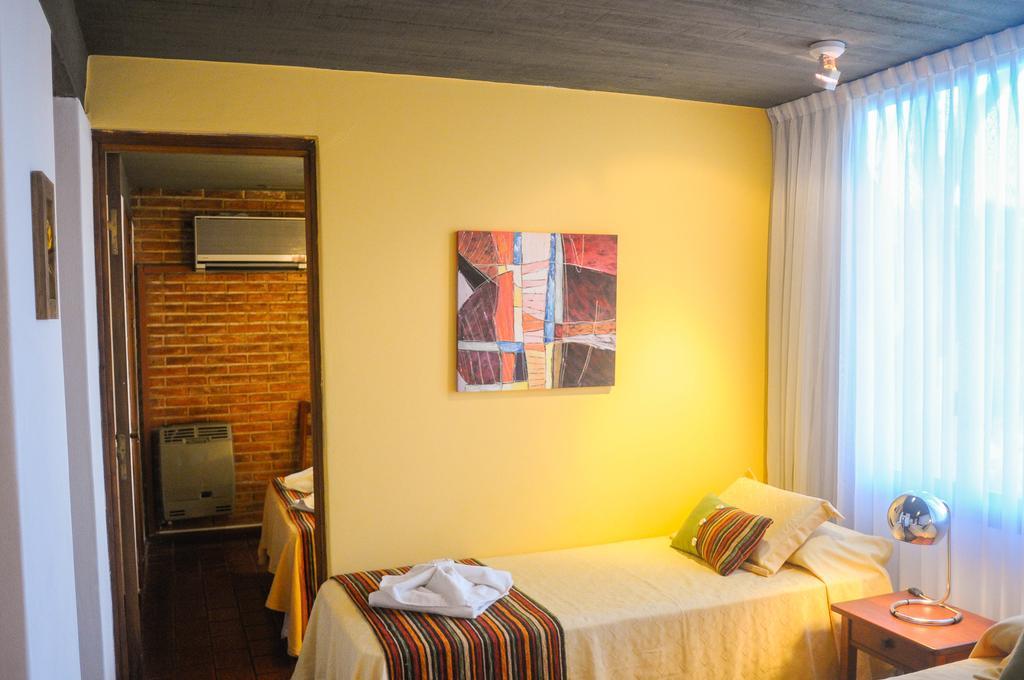 Hotel Costa Azul Cassaffousth Buitenkant foto